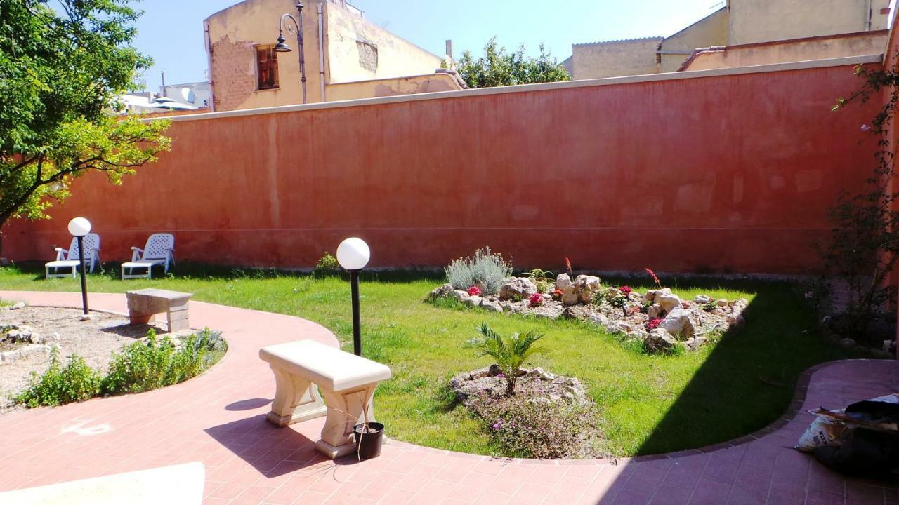 B&B Antica Villa Quartu SantʼElena Esterno foto