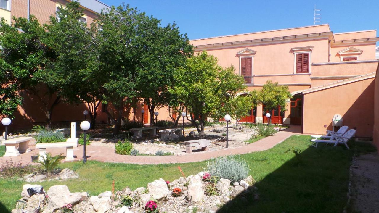 B&B Antica Villa Quartu SantʼElena Esterno foto